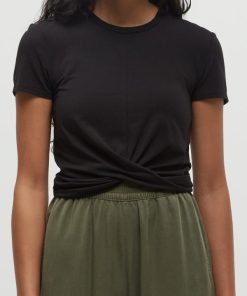 Finessefabric.shop5cf8f2149e 4