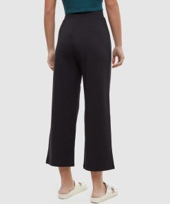 Finessefabric.shop8c4b7ed7c7 2